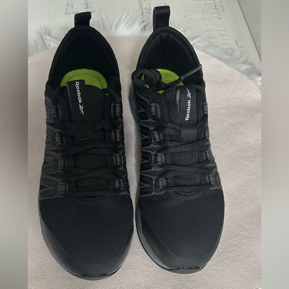 Reebok women’s safety shoes